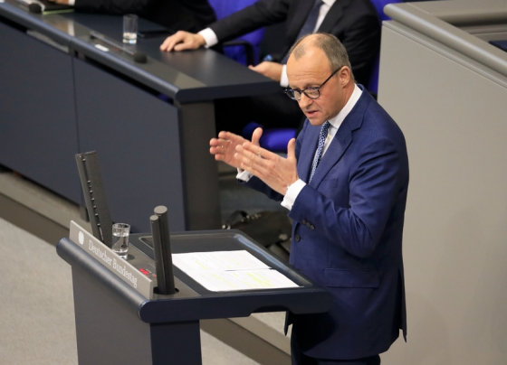 neuer-kurs-für-deutschland:-merz’-erste-regierungserklärung