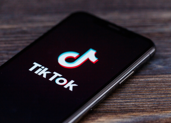 tiktok-droht-millionenstrafe-wegen-werbetransparenz