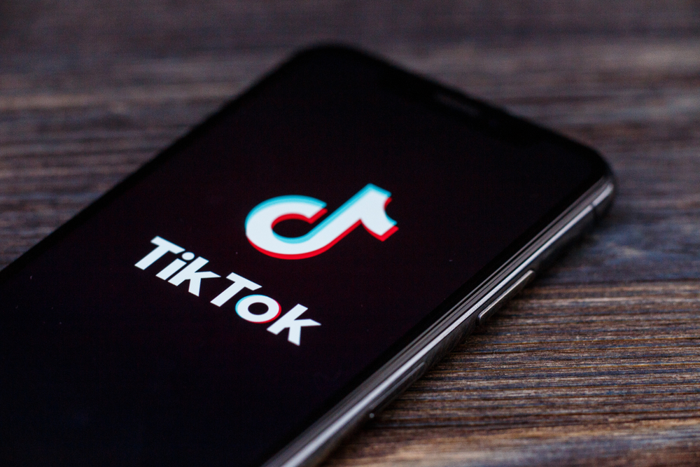 Brüssel kritisiert TikTok: Gefahr für politische Transparenz