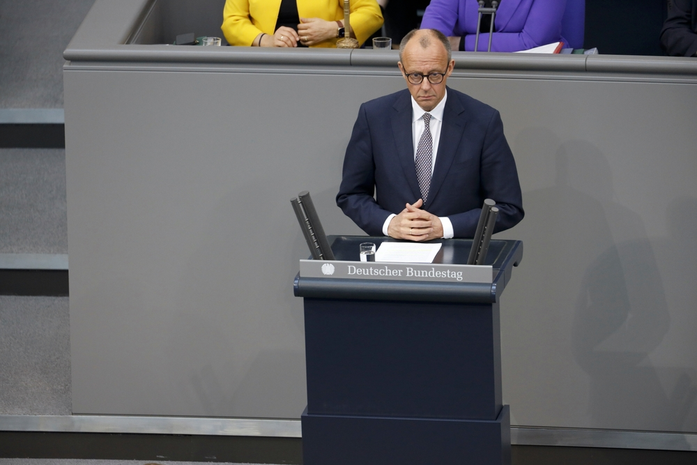 100 Tage Merz: Schuldenpolitik und außenpolitischen Krisen