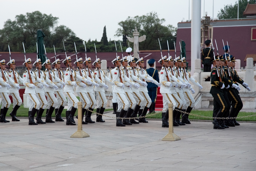 Peking inszeniert Macht mit neuer Rüstung