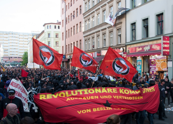 trump-erklärt-antifa-offiziell-zur-terrororganisation
