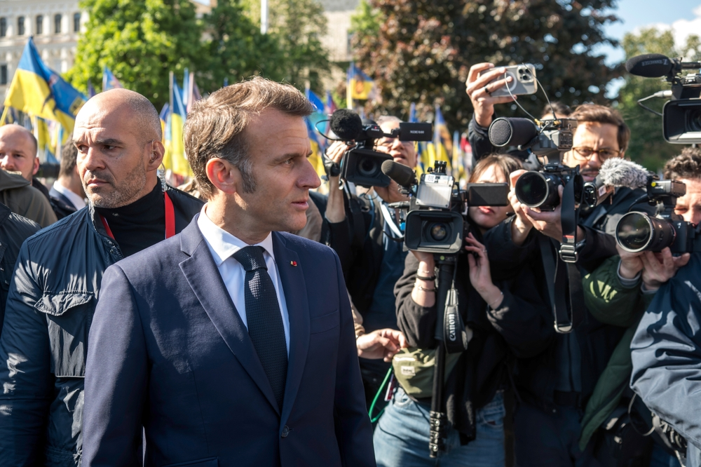 Regierungskrise in Paris schockt Märkte und Anleger