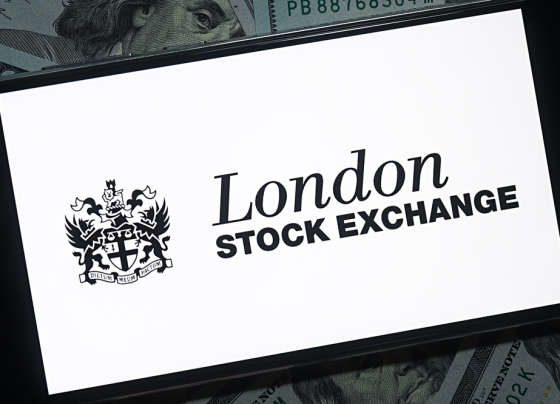 britischer-aktienmarkt-startet-mit-historischem-höchststand