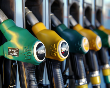 spritpreise-steigen,-politik-reagiert-halbherzig