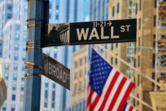 wall-street-gerät-zum-wochenschluss-unter-druck