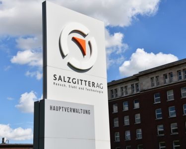salzgitter-schluckt-hkm-und-kürzt-hart