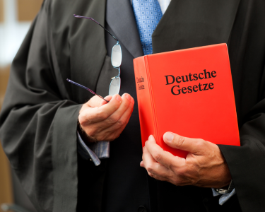 geheimdienst-reform-entfacht-streit-über-staatsgewalt